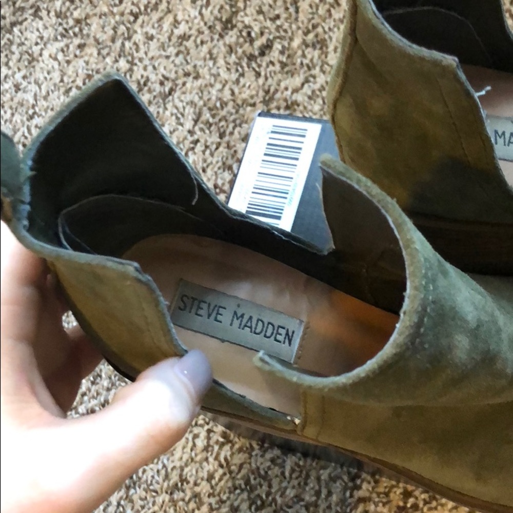 Steve Madden Booties - Picture 6 of 6